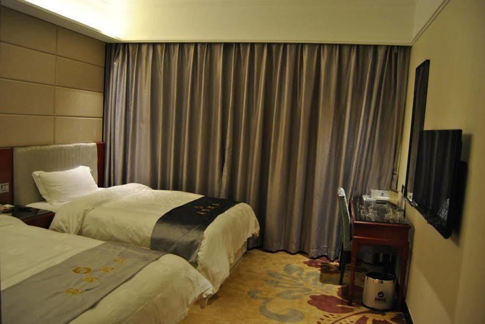 Jun Fu Hotel Guangzhou Nansha Huangge Branch المظهر الخارجي الصورة